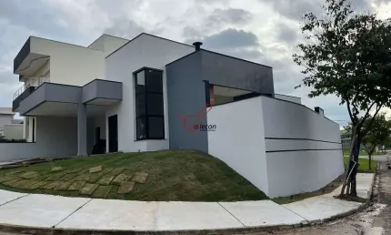 Casa térrea no Condomínio Terras do Vale em Caçapava.