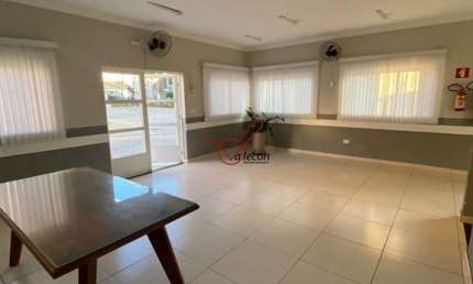 Casa à venda em condomínio fechado – completa e pronta para morar!