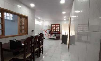 Casa com 3 quartos à venda na Rua José Benedito Ribeiro, 335, Conjunto Residencial Dom Pedro I, São José dos Campos