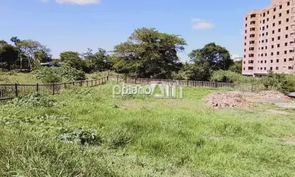 Terreno Comercial para aluguel, com 1.100m², - Centro - Gravataí / RS por R$ 2.500,00