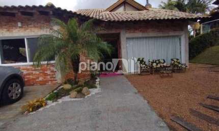 Casa em Condomínio Paragem dos Verdes Campos para aluguel, com 250m², 4 quartos - Paragem dos Verdes Campos - Gravataí / RS por R$ 10.000,00