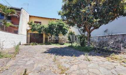 Casa para aluguel, com 0m², 3 quartos - Centro - Gravataí / RS por R$ 3.500,00