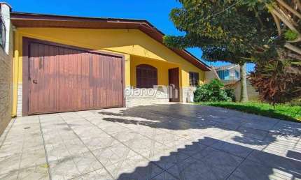 Casa para aluguel, com 131m², 3 quartos - Parque Florido - Gravataí / RS por R$ 2.400,00