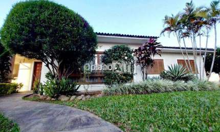 Casa Comercial com 300m² para alugar na Vila Eunice em Cachoeirinha