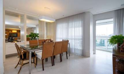 Apartamento tipo para venda com 3 quartos, sendo 1 suíte, 177m²
