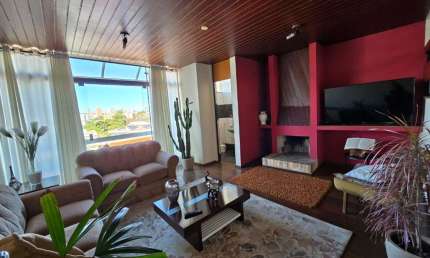 Sobrado para venda com 3 quartos, sendo 1 suíte, 233m²