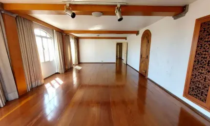 Apartamento tipo para venda em Centro com 4 quartos, sendo 1 suíte, 250m²