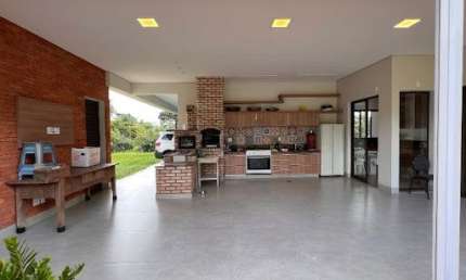Casa em condomínio fechado com 5 quartos à venda na Rua Docelino de Freitas Costa, 544, Tocantins, Uberlândia