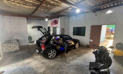 Casa com 3 quartos à venda na Avenida Najla Alípio Abrão, Santa Luzia, Uberlândia