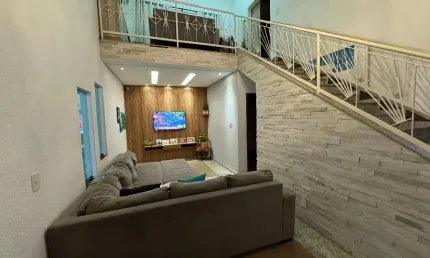 Casa com 3 quartos à venda na Avenida Abadio Bonifácio da Silva, Granada, Uberlândia