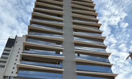 Apartamento com 3 quartos à venda na Rua Marieta de Castro Santos, Morada da Colina, Uberlândia