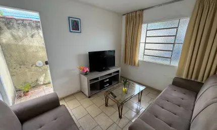 Casa com 3 quartos à venda na Avenida Geraldo Abrão, Granada, Uberlândia