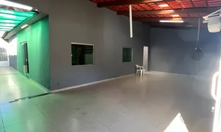 Casa com 3 quartos à venda na Rua Antônio Bernardes da Costa, Parque das Laranjeiras, Uberlândia