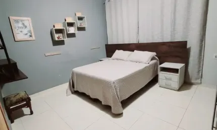 Casa com 3 quartos à venda na Avenida Continental, Parque das Laranjeiras, Uberlândia