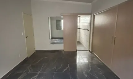Casa com 3 quartos à venda na Avenida Estrêla do Sul, Bom Jesus, Uberlândia