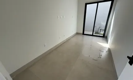 Casa com 3 quartos à venda na Avenida Vereador Carlito Cordeiro, Jardim Botânico, Uberlândia