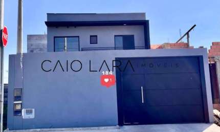 Casa com 3 quartos à venda no Loteamento Terras de São Pedro e São Paulo, Salto , 90 m2 por R$ 570.000
