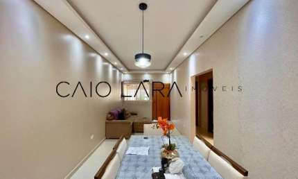 Casa com 2 quartos à venda no Jardim Santa Marta III, Salto , 85 m2 por R$ 480.000