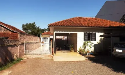 Casa comercial à venda na Rua Buenos Aires, 76, Vila Morangueira, Maringá por R$ 750.000