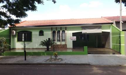 Casa com 3 quartos à venda na Rua Pioneiro José Coelho, 324, Copacabana Residencial, Maringá