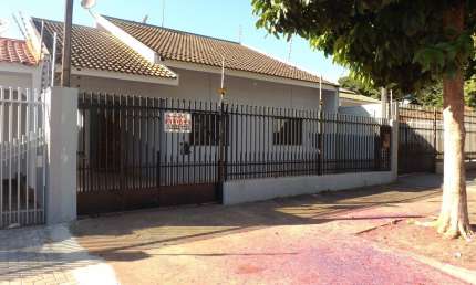 ALUGA-SE EXCELENTE CASA JD ALVORADA PROX. PRAÇA FARROUPILHA
