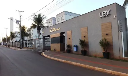 Aluga-se apto semi mobiliado cond. res. terra de santa cruz i