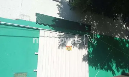 Casa comercial para alugar no Barro Preto, Belo Horizonte 