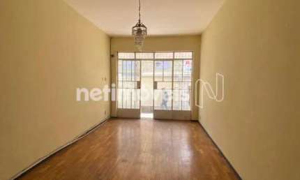 Casa com 3 quartos para alugar no Alto Barroca, Belo Horizonte 