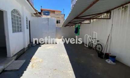 Casa com 2 quartos para alugar em Calafate, Belo Horizonte 