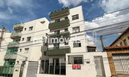 Cobertura à venda no Jardim Industrial, Contagem 