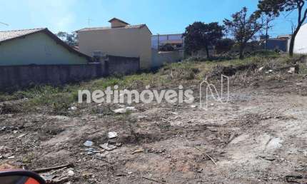 Terreno comercial para alugar na Rua Caldas da Rainha, São João, Betim