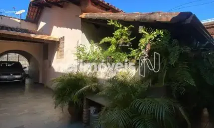 Casa com 4 quartos à venda no Bonfim, Belo Horizonte 