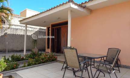 Casa com 4 quartos à venda na Rua do Garibaldi, Alto Caiçaras, Belo Horizonte