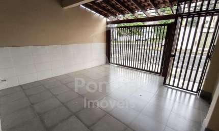 Casa com 3 dormitórios 700 metros UFU, Santa Mônica, UBERLANDIA - MG
