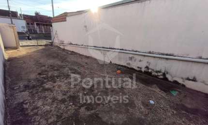 Casa para locação 2 Dormitorios, Bairro Jaraguá, UBERLANDIA - MG