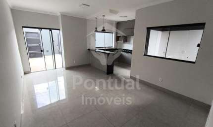 Casa com 3 dormitórios para locação, Novo Mundo, UBERLANDIA - MG