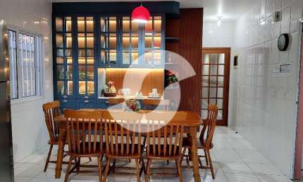 CASA EM PIRATININGA COM 3 QUARTOS E 1 SUITE, LINEAR