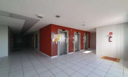 Sala para locação, em frente ao Hospital Santa Rosa, Cuiabá, MT.