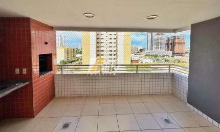 Este é o apartamento que une espaço, localização e qualidade Plaenge. Uma oportunidade RARA em um b