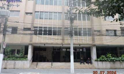 Apartamento com 3 quartos para alugar na Rua Bandeirantes, Bom Retiro, São Paulo
