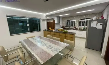 Casa com 3 quartos à venda na Rua Carmina Pasqui, Vila Dom Pedro II, São Paulo