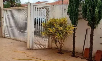 Casa com 3 dormitórios à venda por R$ 320.000,00 - Loteamento Residencial Celina Dalul - Mirassol/SP