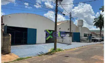 Barracão / Galpão / Depósito com 6 salas para alugar na Rua Osvaldo Cruz, 2900, Vila Moreira, São José do Rio Preto