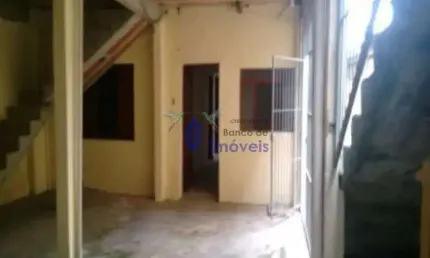 Casa com 2 quartos para alugar na Rua Agilberto de Figueiredo Santos, 160, Jardim Maringa, São Paulo