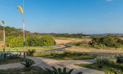 TERRENO À VENDA NO CONDOMÍNIO PARQUE RESERVA DA MARIA