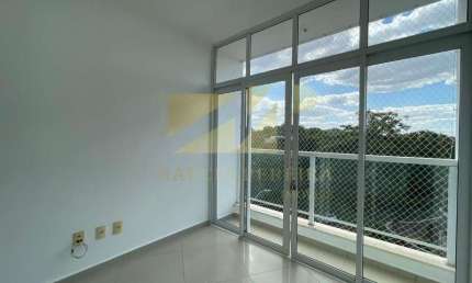 APARTAMENTO À VENDA NO CONDOMÍNIO VARANDAS DO PARQUE