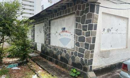 Vendo Casa Espinheiro - Recife com terreno de 645m²