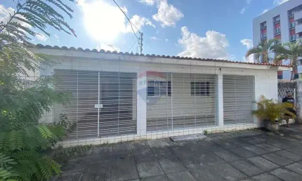 Vendo/Alugo casa no Bairro novo ,Olinda Com 4 Quartos, 3 vagas ,edícula Proximo ao Recibom