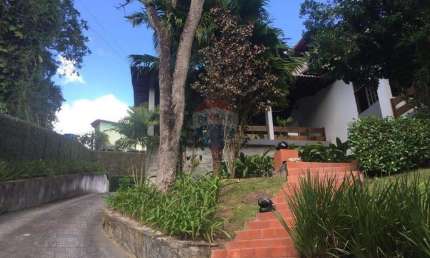 Vendo casa com 5 suítes no Sítio dos Pintos com 9 Vagas de garagem