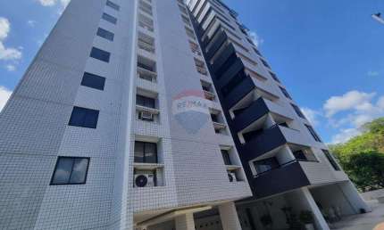 Vendo Cobertura Duplex com 297,73 m² e Piscina Privativa em Casa Forte